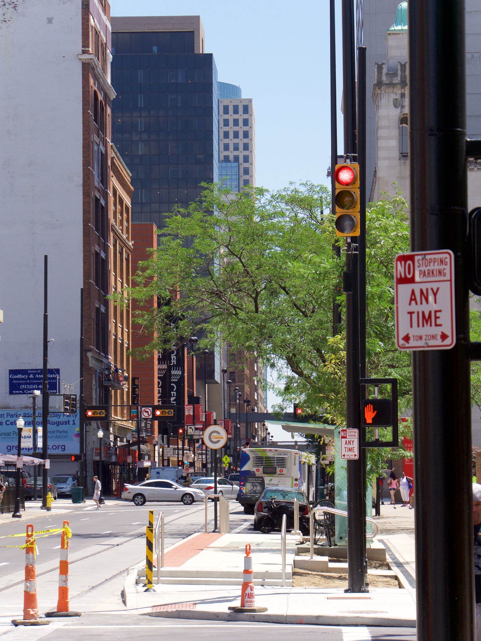 Ninth and Walnut Streetcar Stop