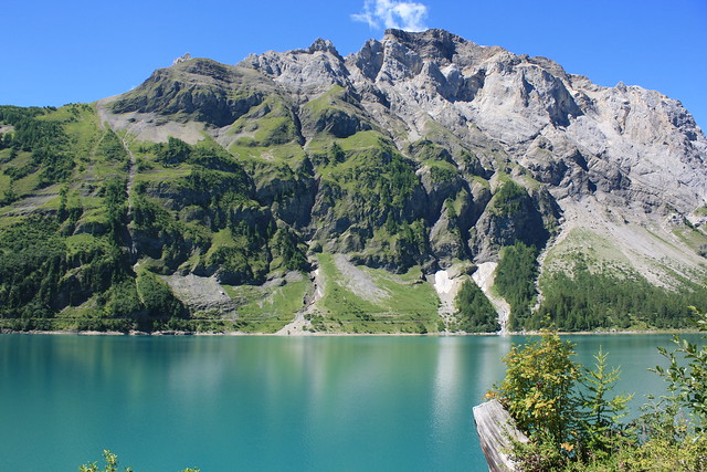 Lac du Tseuzier (Suisse, Canton du Valais)