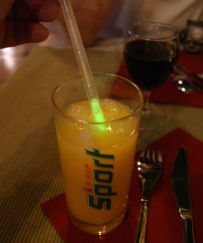 Fluorescent glowing drinking straw