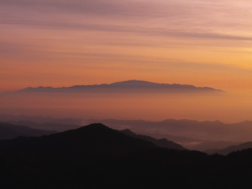 morning sun mist mountain sunrise landscape lumix dawn panasonic malaysia suria pagi gentinghighlands naturesfinest theunforgettablepictures fz28 dmcfz28 ishafizan sunporn