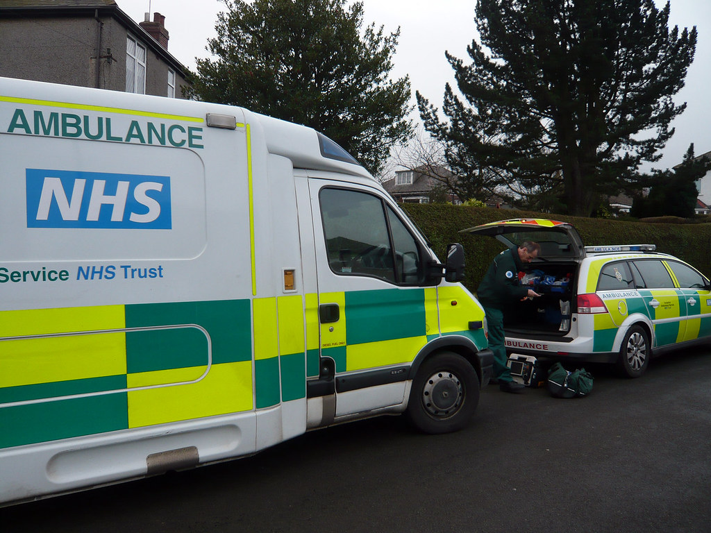 South yorkshire ambulance jobs