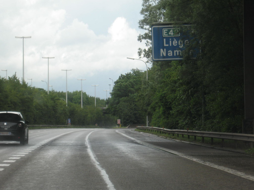 R3 Charleroi - east | Flickr
