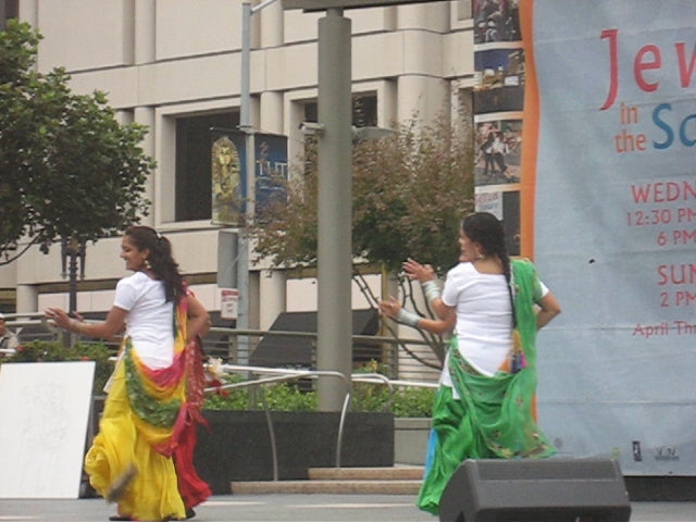 video Bhangra dancing @ Jewels in the Square, SF
