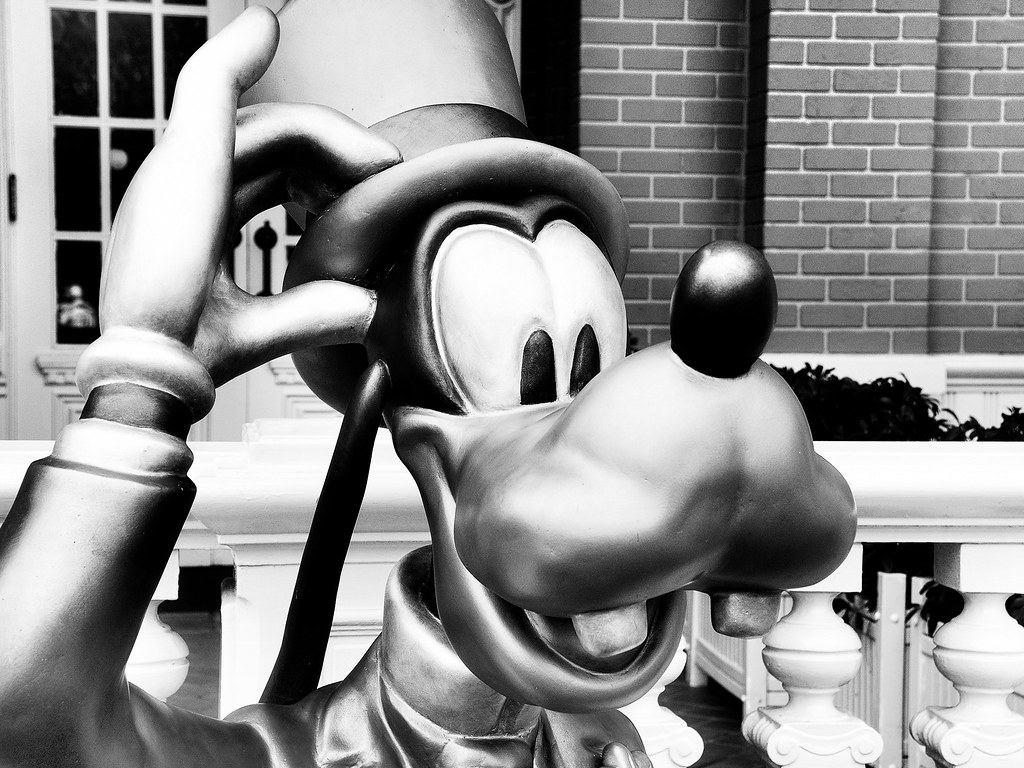 Disney - Main Street Goofy Statue - B&W by Express Monorail