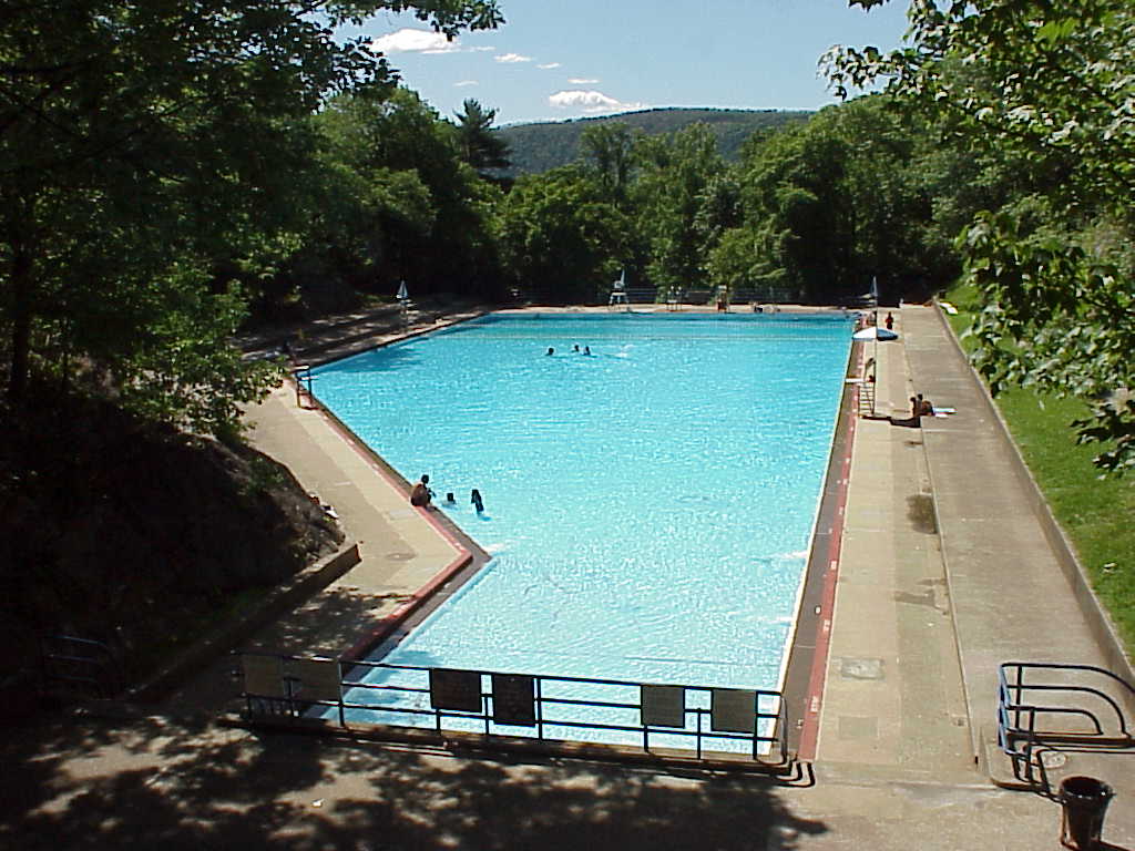 Bear Mountain Pool On The Side Of The Hudson One Time Whe Flickr