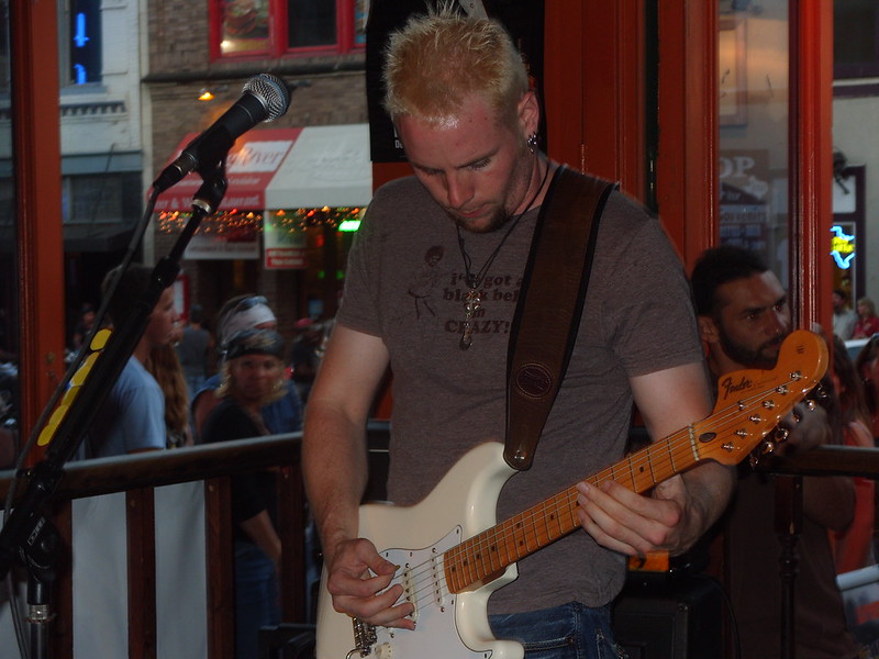 Andy Macintyre & the Primal Groove at Friends 061408 | Flickr
