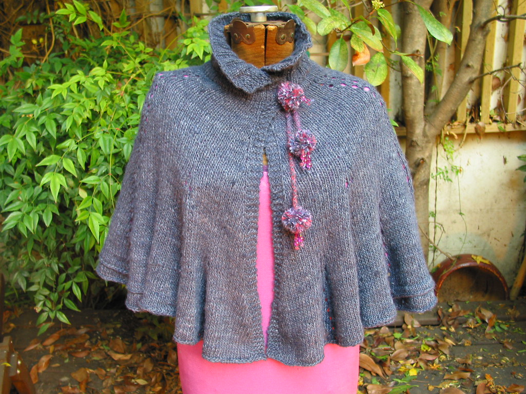 Casual Glamour Capelet | Just right to fight the nip in the … | Flickr
