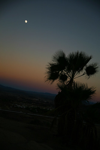 california sunset colors sandiego smoke moonrise palmtree temecula