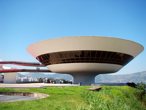 MAC - Oscar Niemeyer... | Copyright 2008 ℓú ℓαcєr∂α, All Rig… | Flickr
