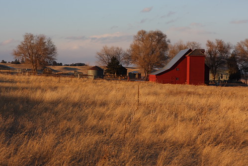 red field barn colorado elbert settingsun