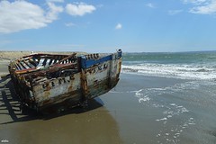 Colan Beach - Boat - Perú