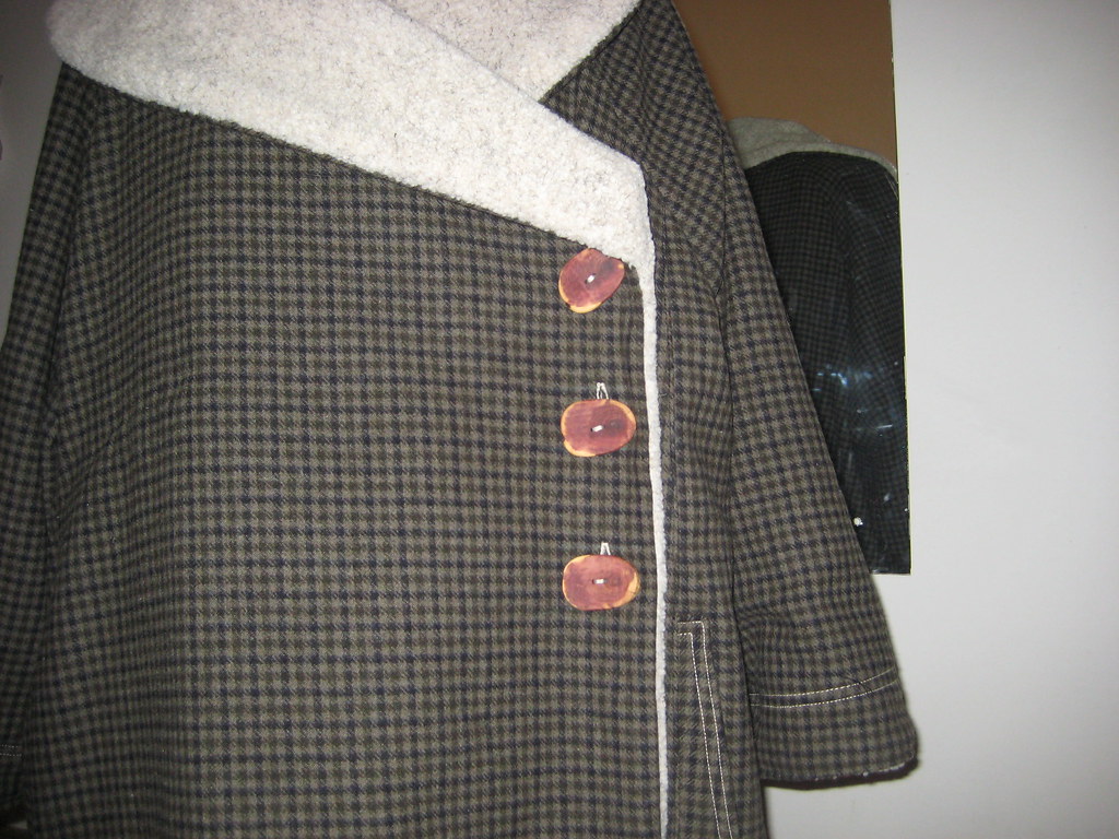 custom coat | wool coat with sherpa lining and wood buttons.… | Flickr