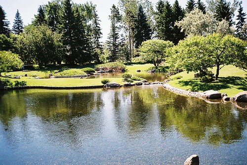 Another view across the pond by macmaroon, The whole garden was very beautiful and picturesque. Great care has been taken to make everything ju