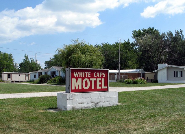 White Caps Motel, Port Clinton, Ohio