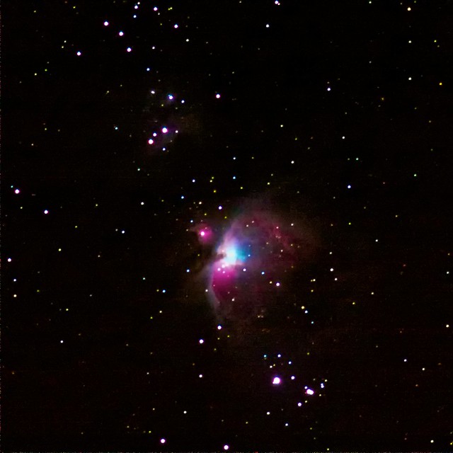Orion nebula @ 200mm – 20090118
