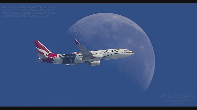 Qantas Boeing 737-838 Reg. VH-XZJ ‘Mendoowoorrji’ crosses the Waning Crescent Moon 49.5%