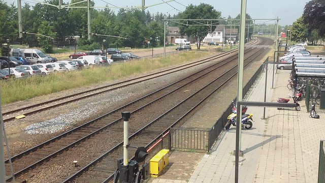 Class66 PB12 Crossrail with Powder Chemicals Train at Horst-Sevenum the NL 26.6.2019 ( Filming out of the Window Railway Station Horst-Sevenum)