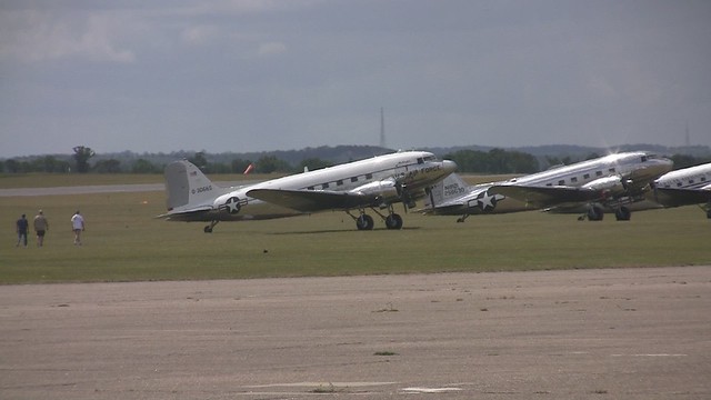 2019-06-03; v0029. 18x Douglas C-47. Daks over Normandy, Duxford.