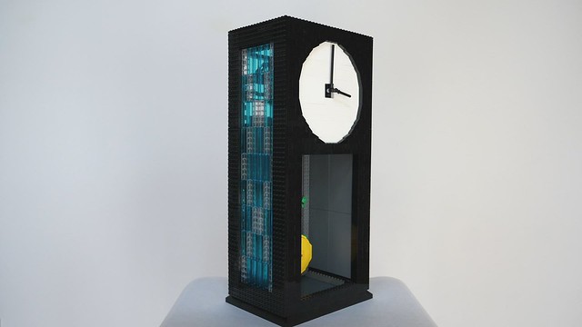 Working LEGO Pendulum Clock Loop