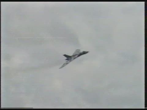 Vulcan XH558 at Leicester Airshow 30 September 1992
