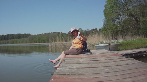 marzka woman milf outdoor gryżliny pier water lake feet face eyesoncamers smile enthusiasm orientationl 5k 10k
