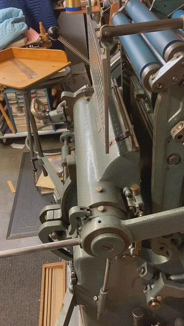 Hohner Din A4 / Right side platen motion