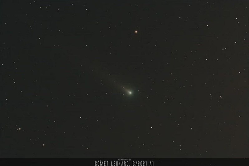 Comet Leonard C/2021A1 Timelapse