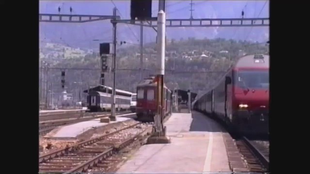 RD21653b(vid).  Trains at Brig - Part 2.