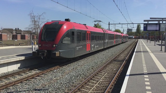Seldom, Rare Trains meeting at Blerick the Netherlands 20.4.2022 ! ICE-3 DB meets R-Net Trains !