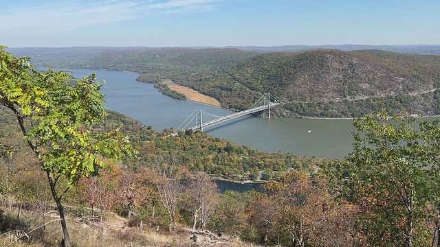 Bear Mountain Bridge Hudson River Valley Hiking New York State USA 2022