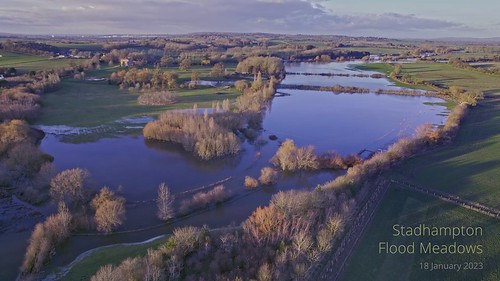 aerial aerialphotography chiselhampton djiair2s drone dronephotography flood floodplain landscape lowsun oxfordshire river riverthame stadhampton stadhamptonmeadows sunset thamesvalley trees video winter