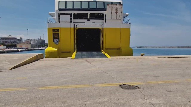 241 | Kefalonia ferry departs – Patras (video)