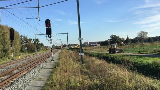 Convoy of Work Trains at Horst-Sevenum the Netherlands and Wheelloader on the road ! October 17-2023 👍👍👍👍👍🚂