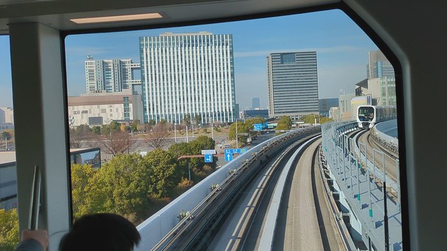 Joy Riding on the Yurikamome Line - Tokyo, Japan