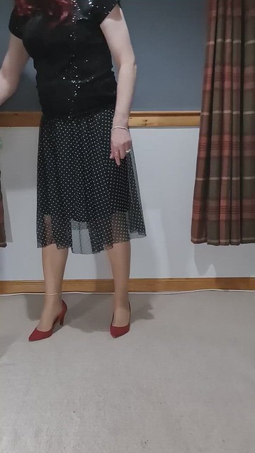 Black polka dot mesh skirt with heels and Tights (2)