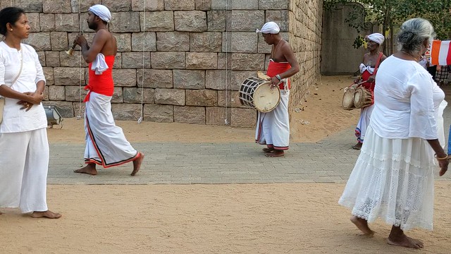 Video - Procession at the Sacred Jaya Sri Maha Bodhi Tree - Anuradhapura, Sri Lanka