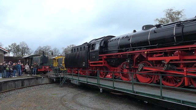 Veluwsche Steam Train Society / VSM steam locomotive 41 241 in action