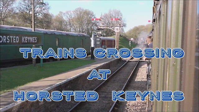 RD25076a(vid).  Trains Crossing at Horsted Keynes.
