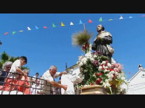 ofrenda de trigo familia Antonio Cómitre Periana Málaga procesión fiestas San Isidro Labrador 2012