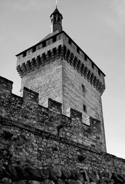 Foix - castle dungeon
