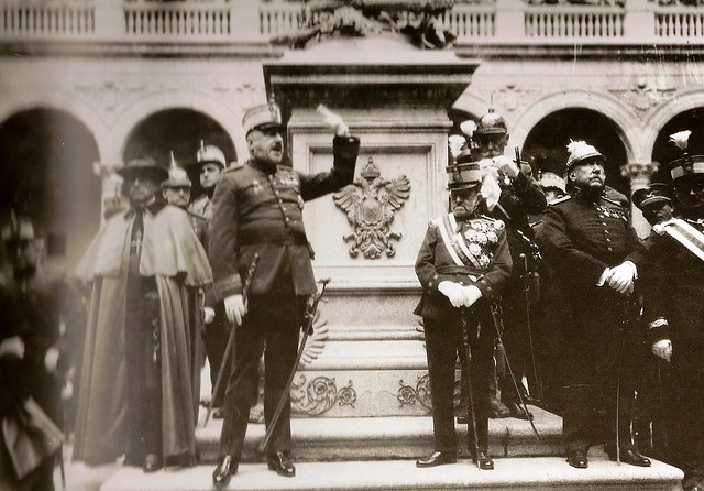 Primo de Rivera en el Alcázar  (Fotografía Rodríguez)