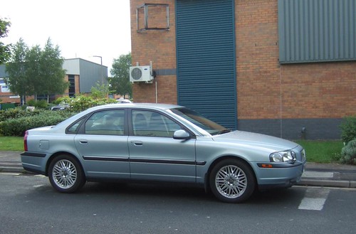 CAR QUIZ - 3 - Answer - VOLVO | by CARLOS62