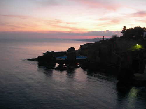 L' Ultimo Tramonto del 2006, a Santa Cesarea Terme... by blevefrancesco, Questa foto immortala l'ultimo tramonto del 2006, nella fantastica Santa Cesarea Terme!!sunset sea c
