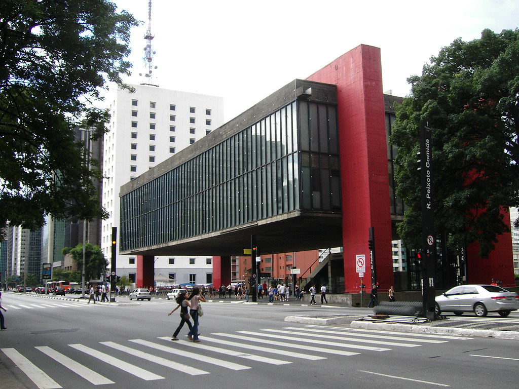 Masp. Музей современного искусства (Линц). MASP Museum. Art Museums of Sao Paulo.