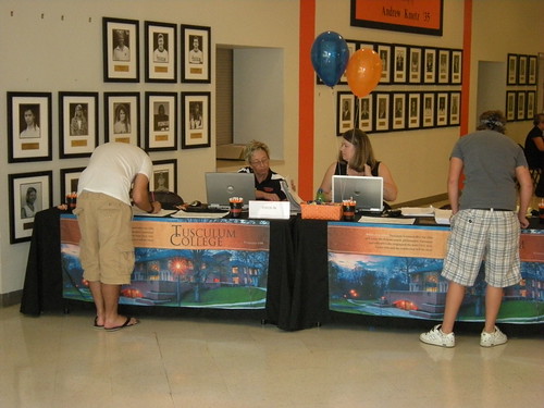 Students check-in during the August 8th Move-In Day