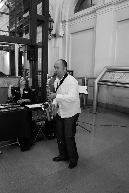 Jazz in the train station 1