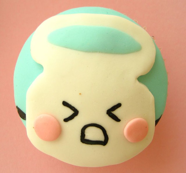 yoghurt boy puccho cupcake