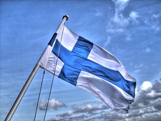 Bandeira de Finlandia en HDR | by Iago Laz