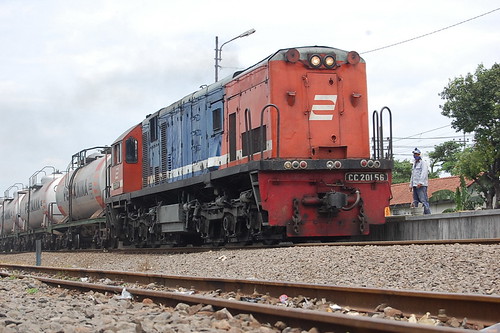 CC 20156 | Seldom Tank-Train | Rezza | Flickr