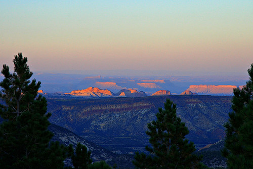 Sunset on the Three Brothers by Bob Palin, The mesa tops stretch up to get the last rays.

© Bob Palin 2008
<a href="http://www.bobpalin.com/tt
